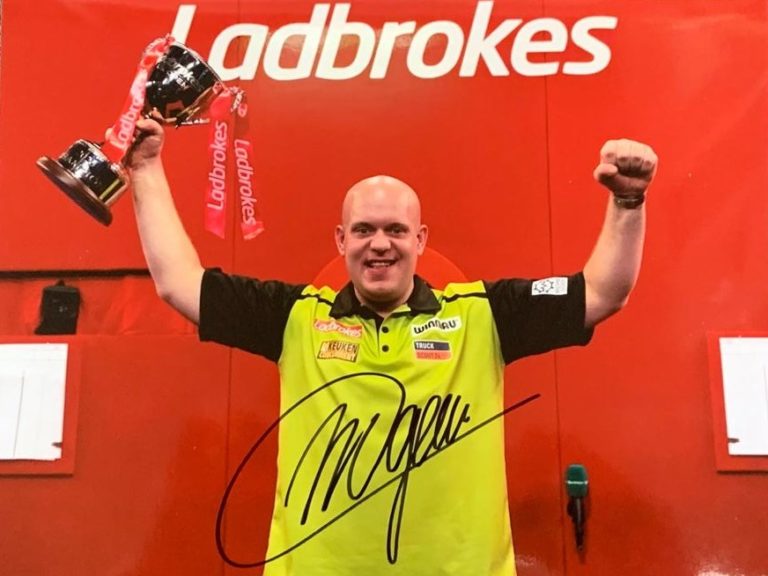 Michael van Gerwen Signed Photo Darts Tickets, Darts